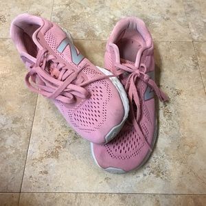 New balance arishi fresh foam women’s size 8.5